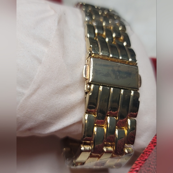 Geneva Unisex Watch - Picture 6 of 9